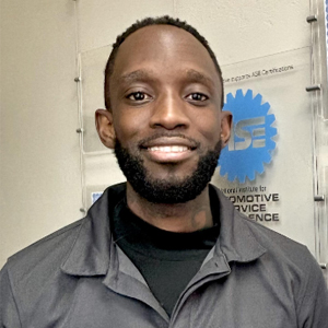 Vincent N'uebe - Service Advisor - Brown’s Automotive Experts